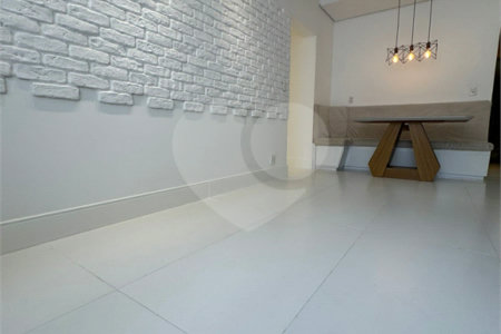 Apartamento à venda com 2 quartos em Vila Clementino, São Paulo, SP
