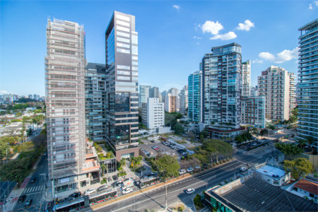 Apartamento à venda com 4 suítes em Moema, São Paulo, SP