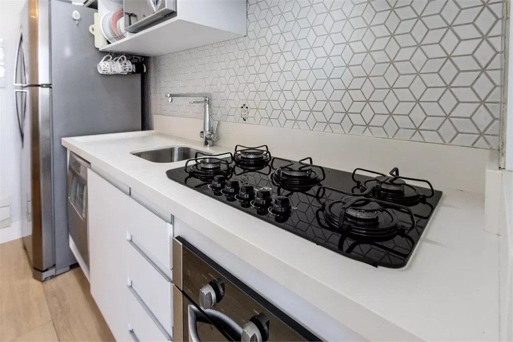 Apartamento à venda com 2 quartos, sendo 1 suíte, em Vila Anastácio, São Paulo, SP