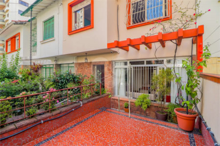 Casa à venda com 3 quartos em Indianópolis, São Paulo, SP