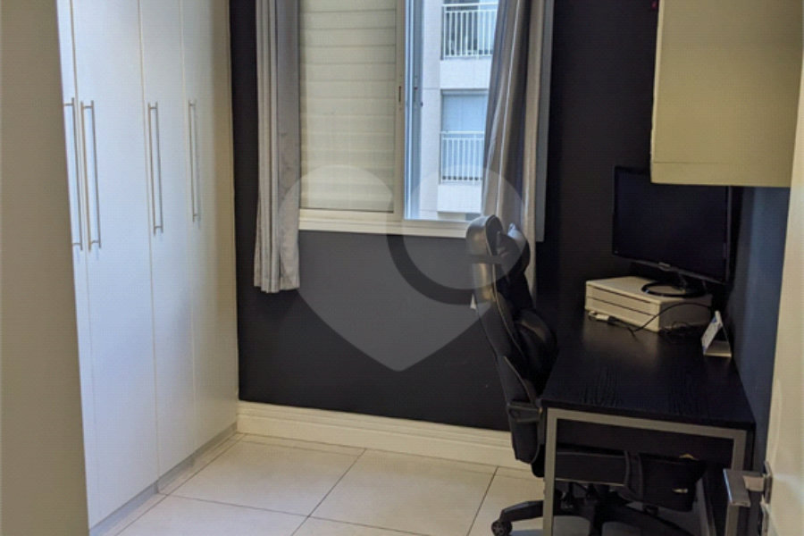 Apartamento à venda com 2 quartos, sendo 1 suíte,  em Jardim Rosa de Franca, Guarulhos, SP