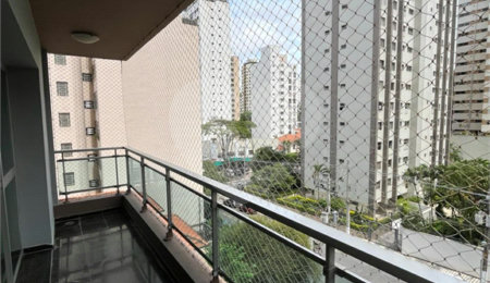 Apartamento à venda com 3 suítes em Aclimação, São Paulo, SP