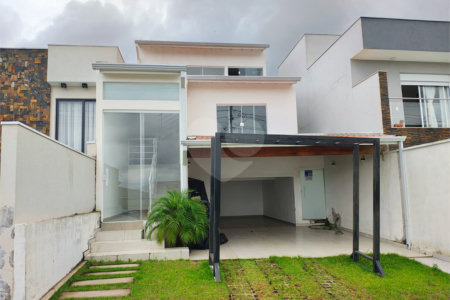 Casa à venda com 3 quartos, sendo 1 suíte, no condomínio Residencial Panorama- Jundiai, Jundiaí - SP