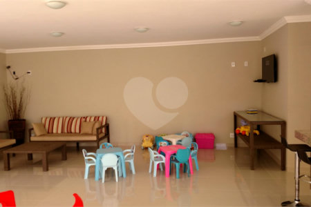 Apartamento à venda com 3 quartos, sendo 1 suíte,  em Santa Claudina, Vinhedo, SP