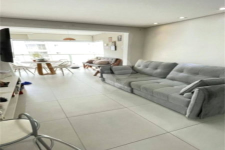 Apartamento à venda com 2 quartos, sendo 1 suíte, em Vila Andrade, São Paulo, SP