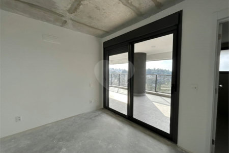 Apartamento à venda com 3 suítes em Panamby, São Paulo, SP