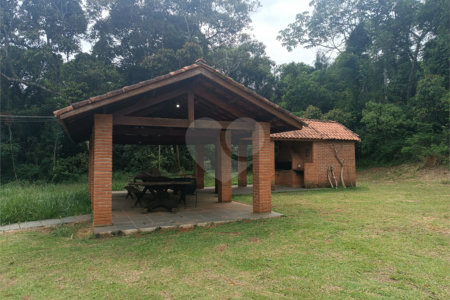 Sítio à venda com 6 quartos, sendo 5 suítes,  em Alto da Serra (mailasqui), São Roque, SP