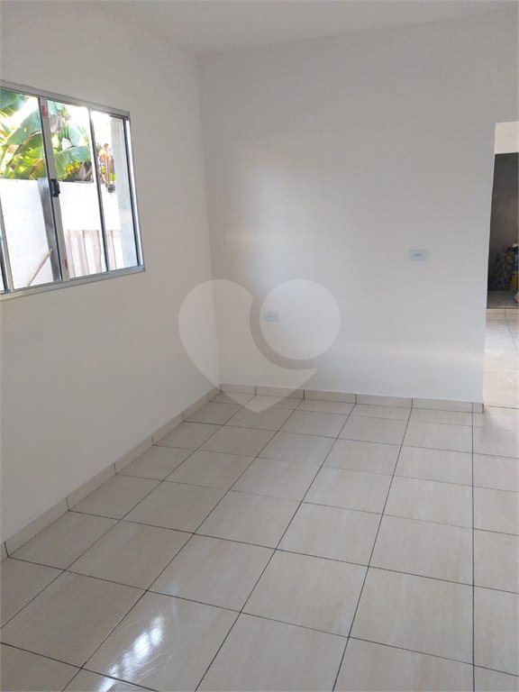 Casa à venda com 2 quartos, sendo 1 suíte,  em Vila Eugênia, Mogi das Cruzes, SP