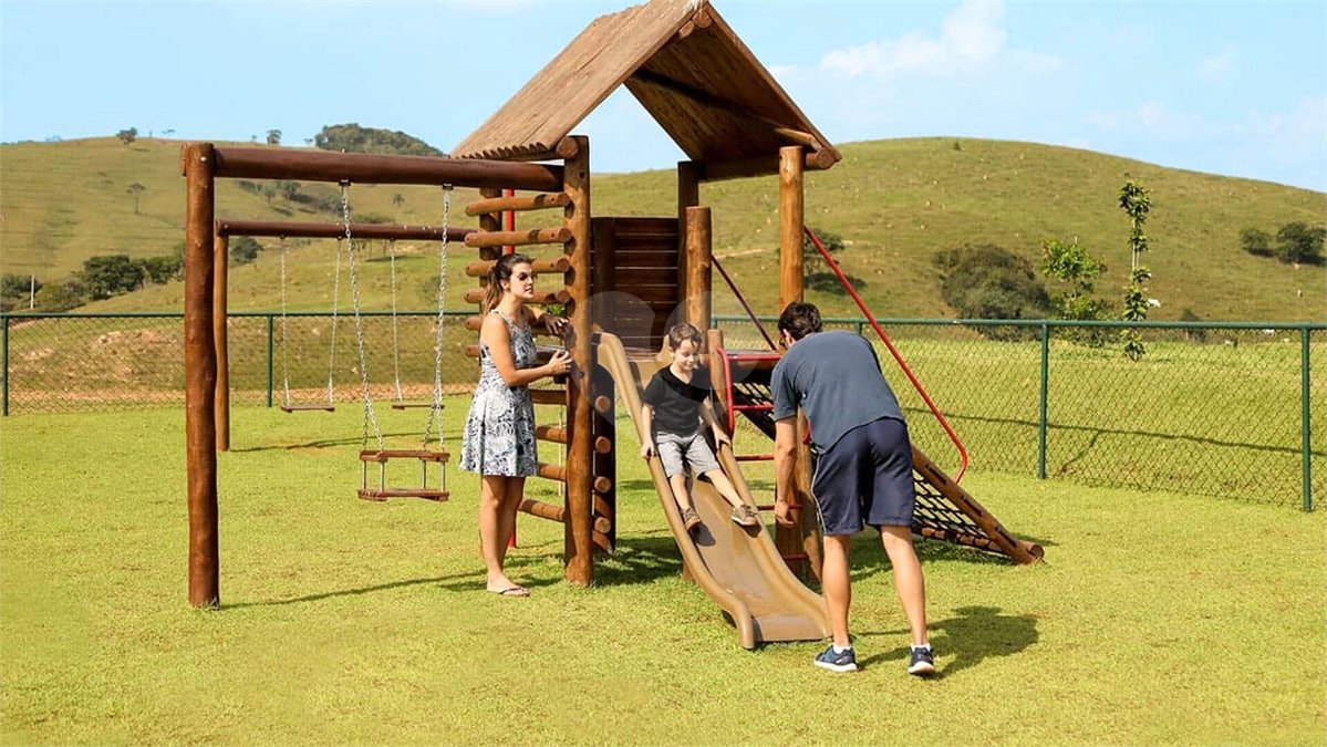 Terreno à venda no condomínio Campos de Santo Antônio II, Itu - SP