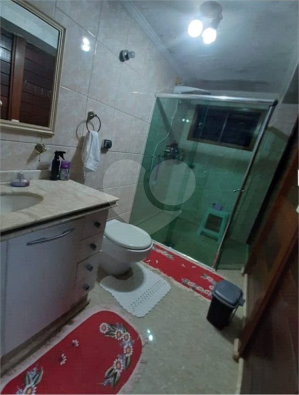 Sobrado à venda com 3 quartos, sendo 1 suíte,  no Centro, Vinhedo, SP