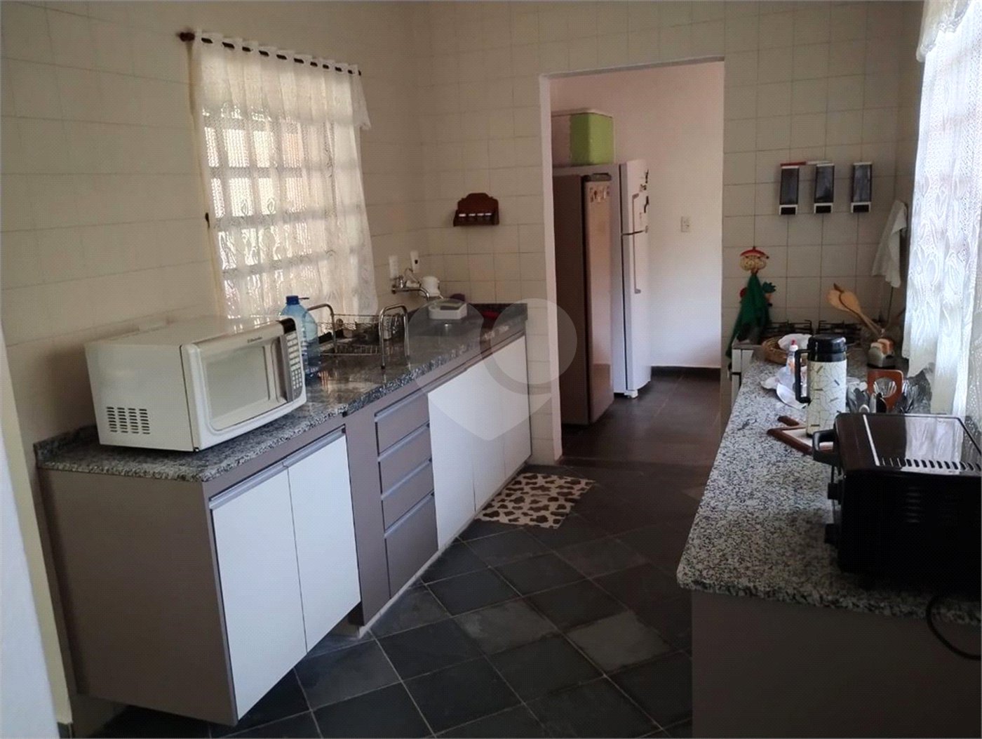 Chácara à venda com 5 quartos, sendo 4 suítes, em Week-end, Jarinu, SP