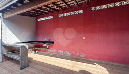 Casa à venda com 2 quartos, sendo 1 suíte, em Nova Cerejeira, Atibaia, SP