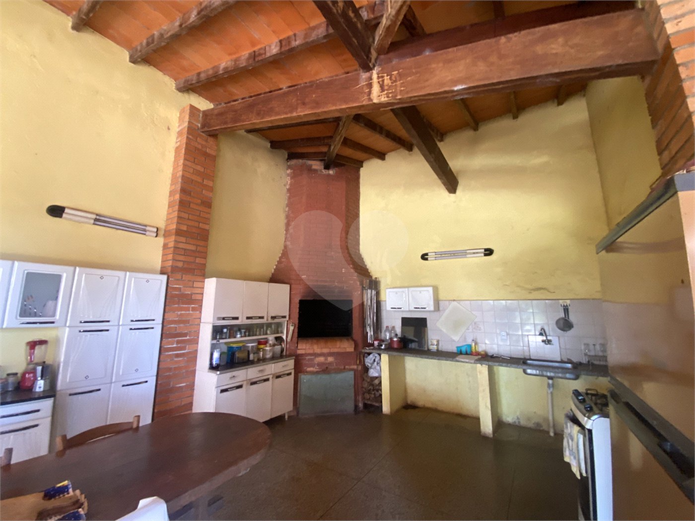 Casa à venda com 3 quartos, sendo 1 suíte, em Parque Residencial Monte Carlo, Ponta Porã, MS