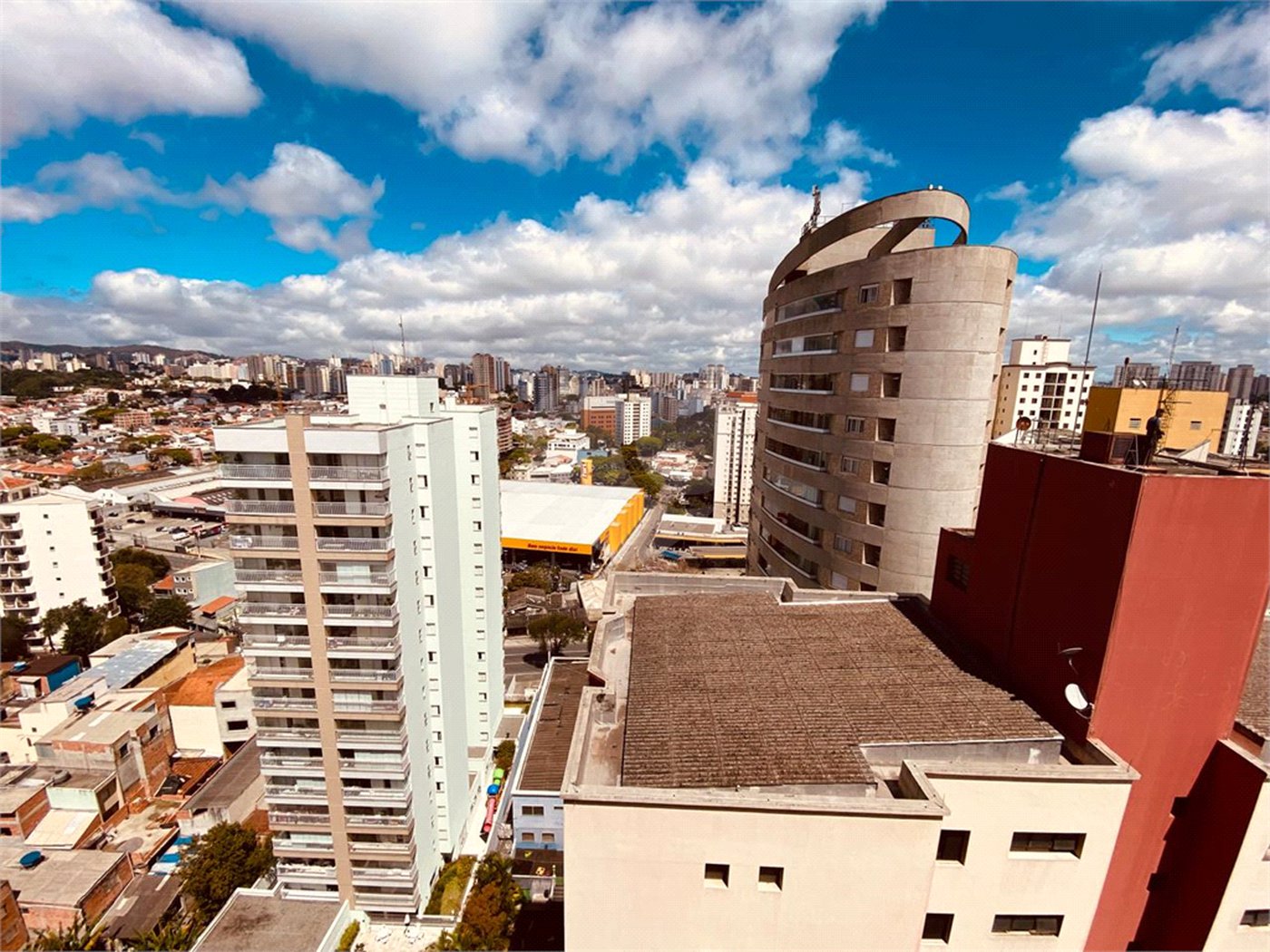 Cobertura à venda com 3 quartos, sendo 1 suíte, em Baeta Neves, São Bernardo do Campo, SP