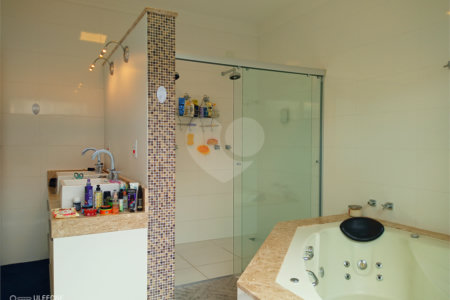 Casa à venda com 4 suítes no condomínio Lago da Boa Vista, Sorocaba - SP