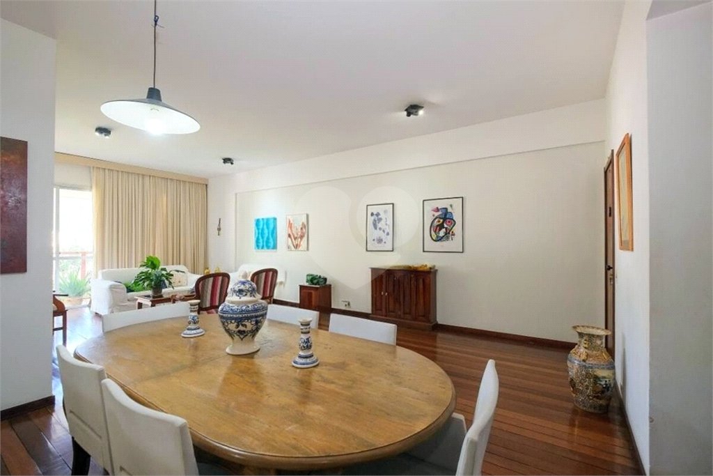 Apartamento à venda com 4 quartos, sendo 1 suíte, em Grajaú, Rio de Janeiro, RJ