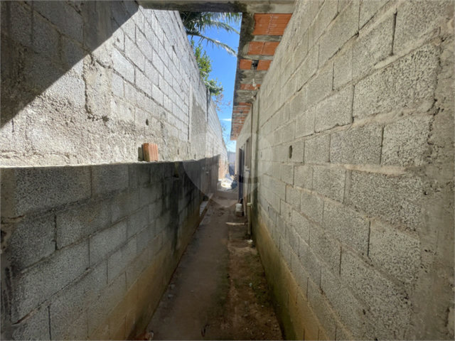 Casa à venda com 3 quartos, sendo 1 suíte,  em Roseira, Mairiporã, SP