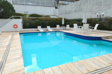 Apartamento à venda com 4 quartos, sendo 1 suíte,  em Brooklin Paulista, São Paulo, SP