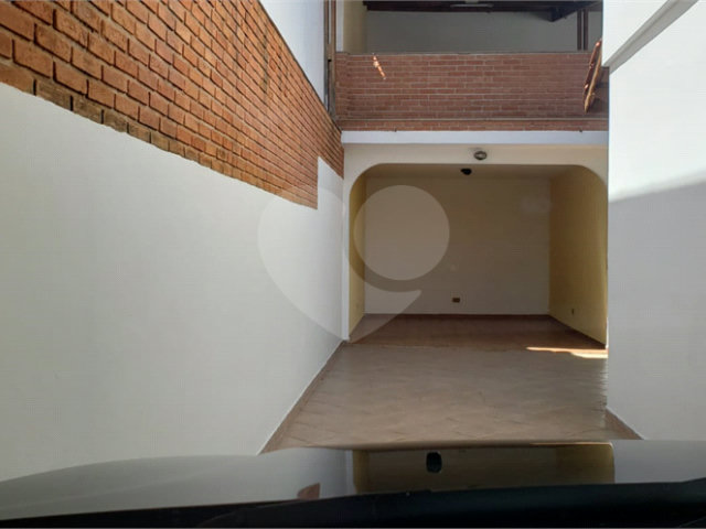 Sobrado à venda com 3 quartos, sendo 1 suíte,  em Tremembé, São Paulo, SP