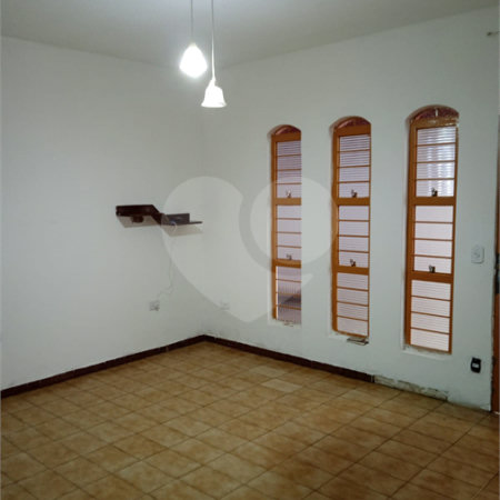 Casa à venda com 3 quartos, sendo 1 suíte,  em São Roque Country Club I, Mairinque, SP