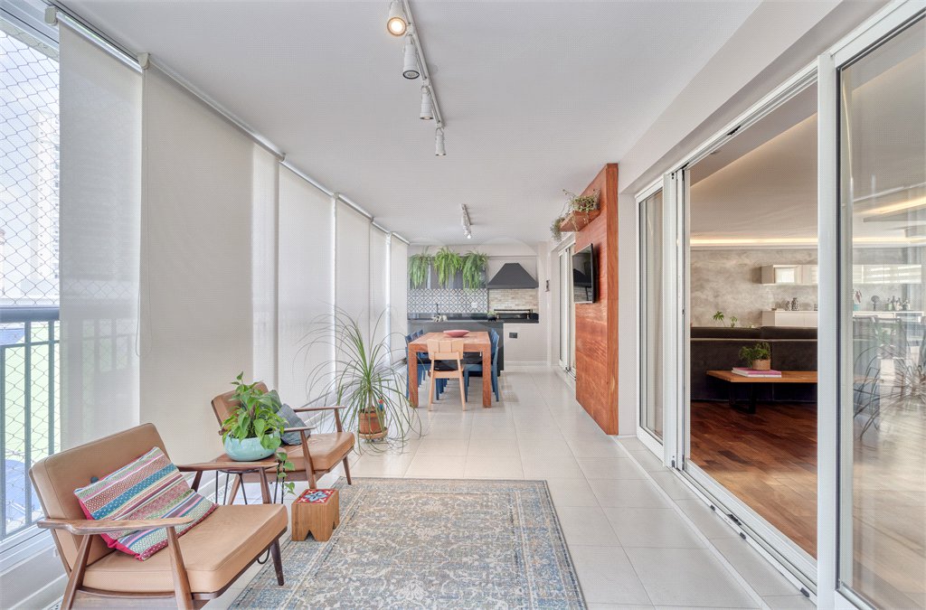 Apartamento à venda com 4 suítes em Alto da Boa Vista, São Paulo, SP