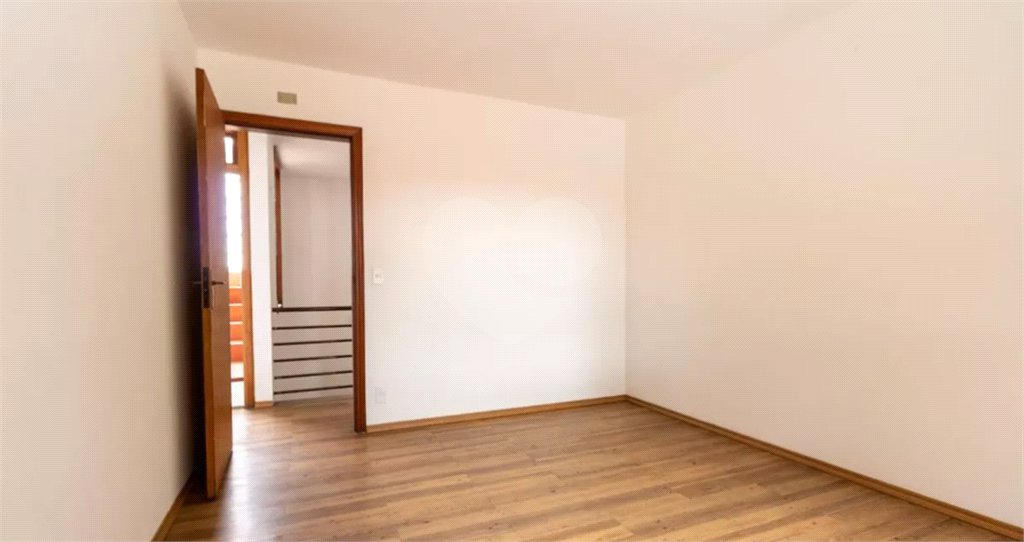 Casa à venda com 4 quartos, sendo 1 suíte, em Vila Tiradentes, São Paulo, SP