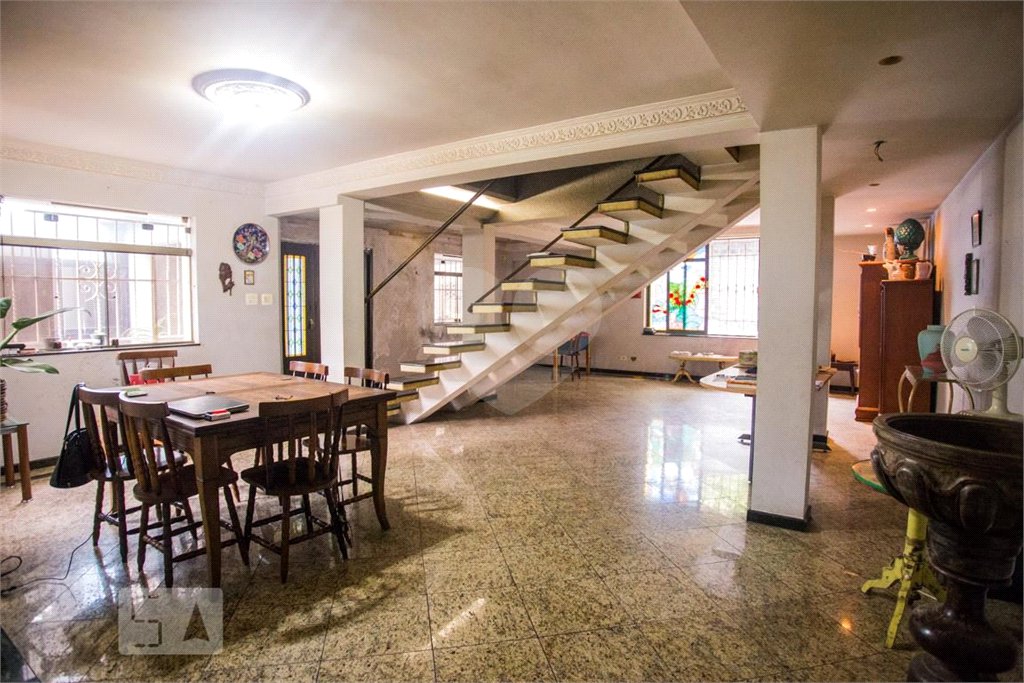 Casa à venda com 7 quartos, sendo 4 suítes, em Vila Monumento, São Paulo, SP