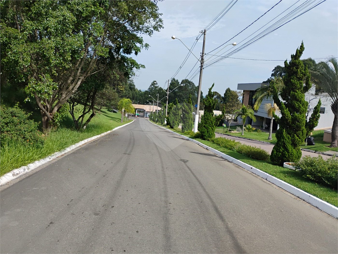 Terreno à venda no condomínio Colinas de Inhandjara, Itupeva - SP