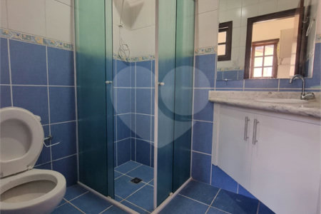 Casa à venda ou para alugar com 3 quartos, sendo 1 suíte, no condomínio Terras de Vinhedo, Vinhedo - SP