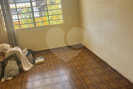 Casa à venda com 3 quartos em Socorro, São Paulo, SP