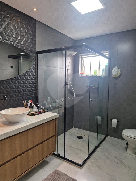 Sobrado à venda com 3 quartos, sendo 1 suíte, em Vila Lageado, São Paulo, SP