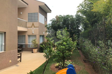 Casa à venda com 5 suítes no condomínio Terras de Mont Serrat, Salto - SP