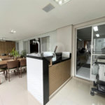 Apartamento á venda com 200m² - Bosque da Saúde
