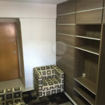 VENDE-SE STUDIO MOBILIADO CENTRO DE SÃO CARLOS.