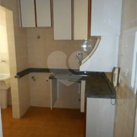 Apartamento á Venda com 43m² - Liberdade