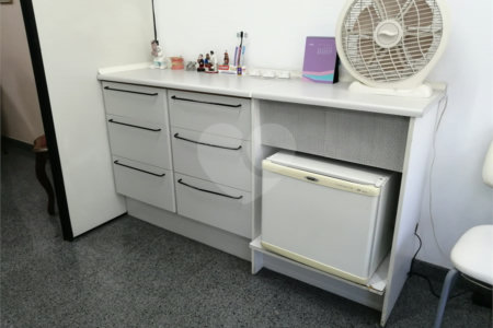 SALA/CONSULTÓRIO ODONTOLÓGICO Região da Paulista, 45m2.
