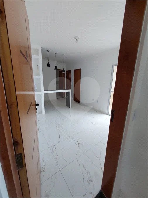 Apartamento à venda com 2 quartos e 1 vaga na Vila Nova Bonsucesso