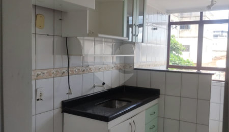 Apartamento à venda com 2 quartos, sendo 1 suíte,  em Estância Itaguaí, Caldas Novas, GO