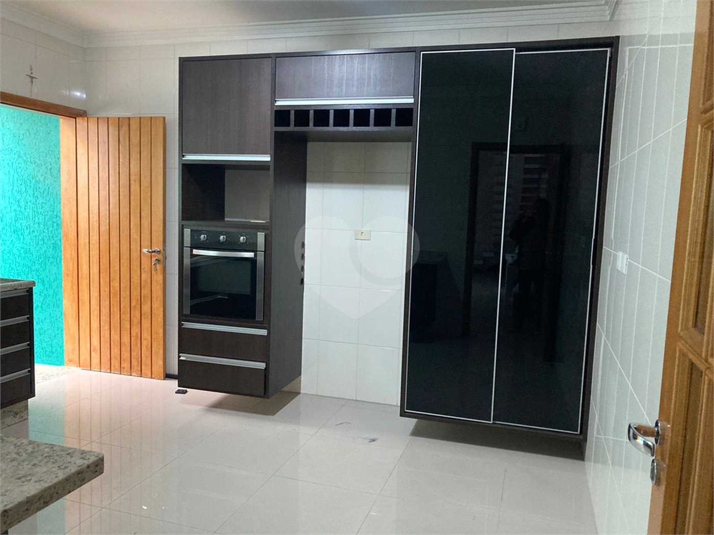 Sobrado à venda com 3 quartos, sendo 1 suíte, em Vila Constança, São Paulo, SP