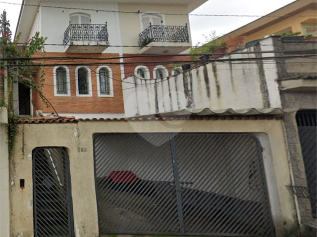 Sobrado à venda com 3 quartos, sendo 1 suíte,  em Tremembé, São Paulo, SP