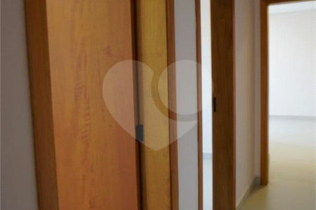 Casa à venda com 3 quartos, sendo 1 suíte, em Jardim Novo São Pedro, Salto, SP