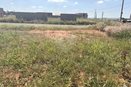 Terreno à venda em Loteamento Residencial Lisboa, Itapetininga, SP