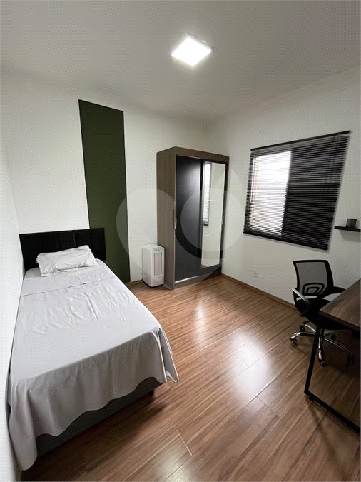 Apartamento à venda com 2 quartos, sendo 1 suíte, em Jardim Carambeí, São Roque, SP