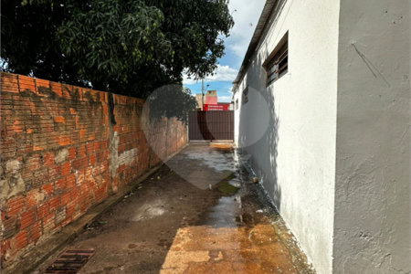 Salão à venda ou para alugar em Parque dos Ipês I, Ponta Porã, MS