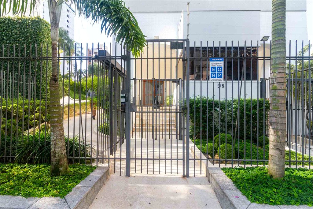 Cobertura à venda com 3 quartos, sendo 1 suíte, em Real Parque, São Paulo, SP