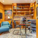 Apartamento à venda com 4 quartos, sendo 3 suítes, em Moema, São Paulo, SP