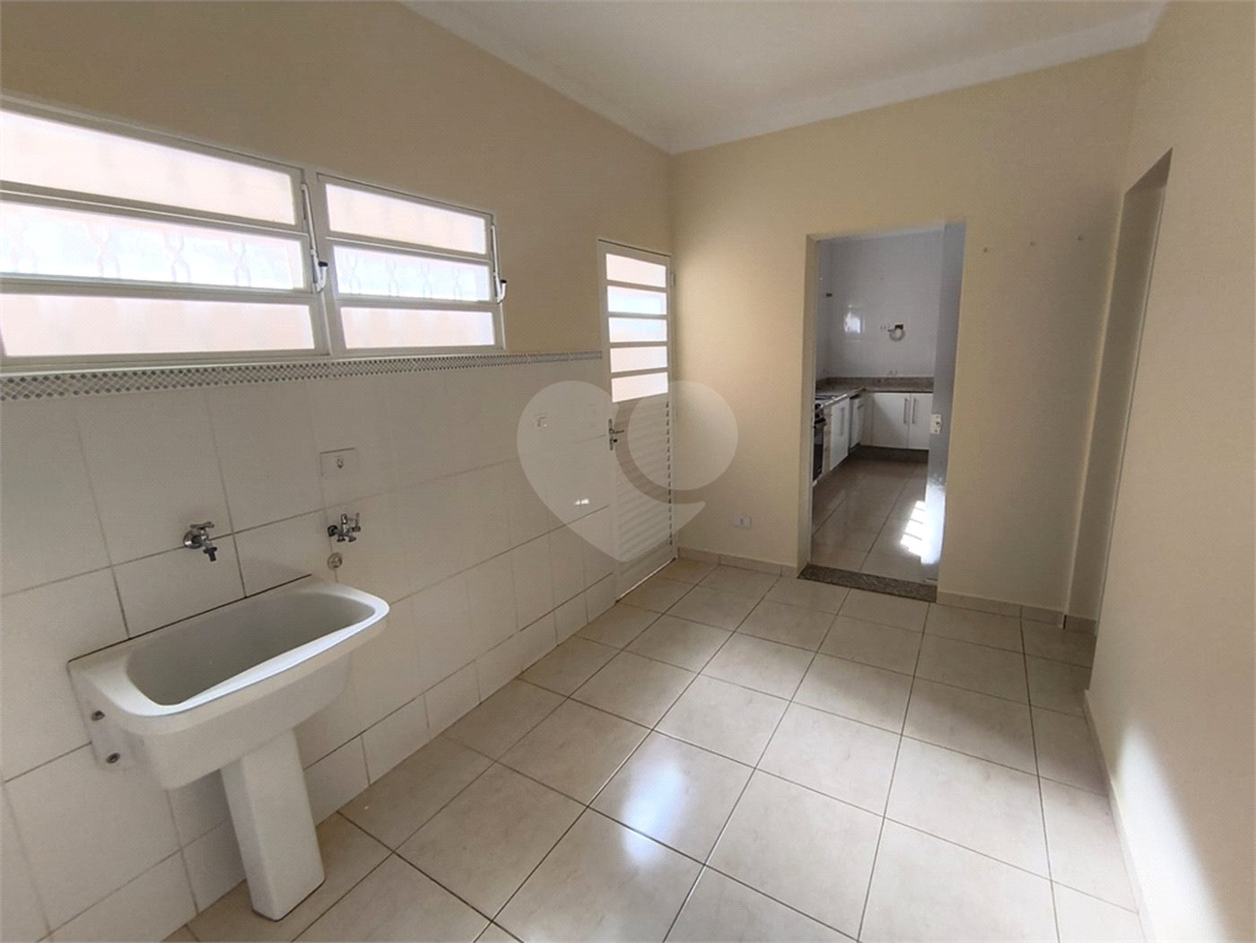 Casa à venda com 5 quartos, sendo 1 suíte,  em Jardim Colombo, Itapetininga, SP