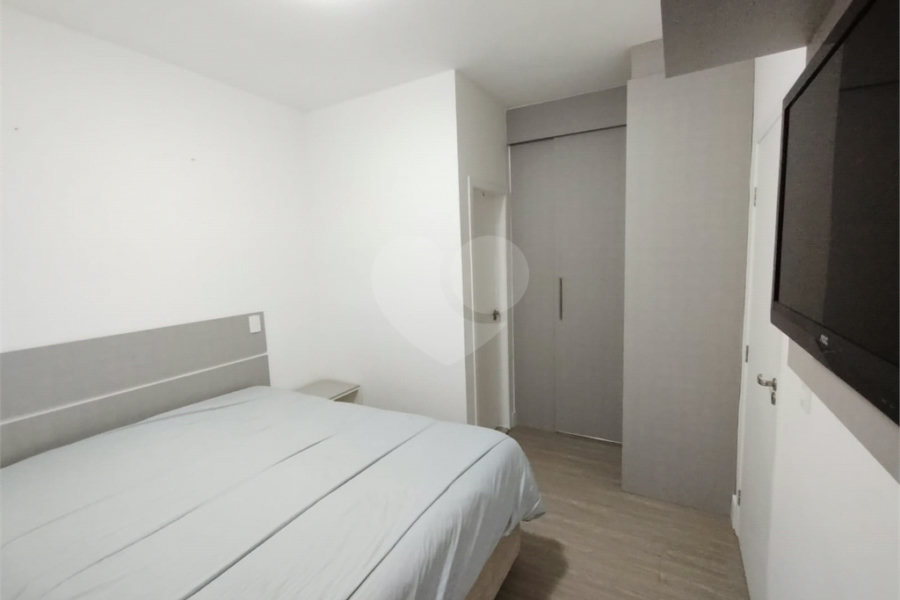 Sobrado à venda com 3 quartos, sendo 1 suíte, em Horto, São Paulo, SP