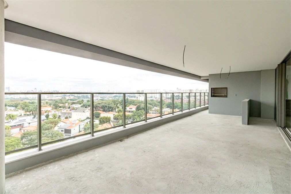 Apartamento à venda com 4 suítes em Alto de Pinheiros, São Paulo, SP