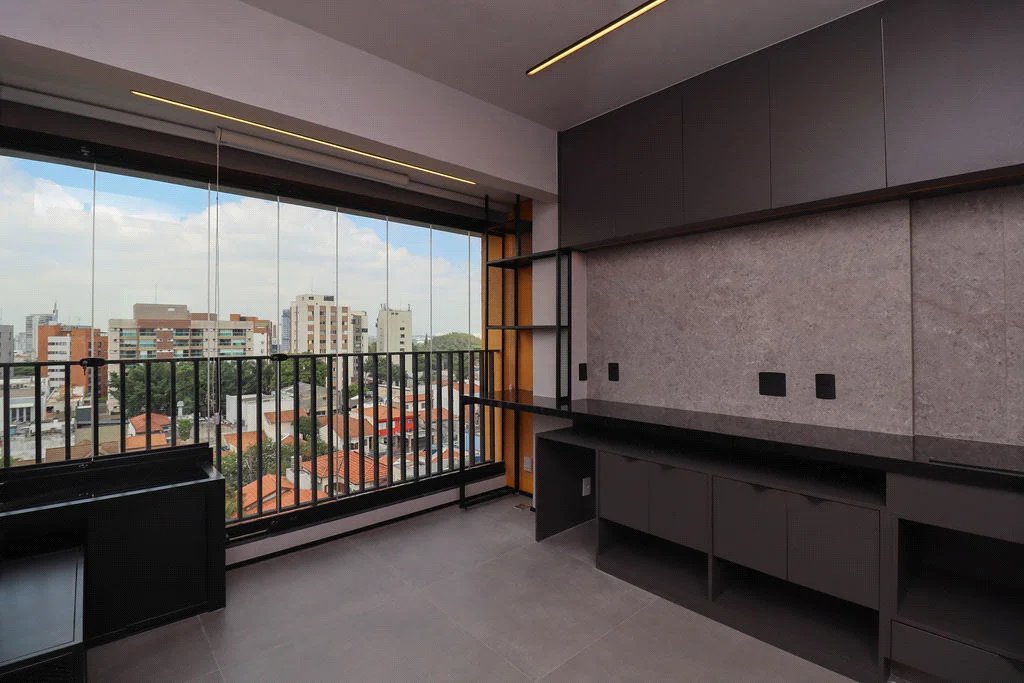Apartamento à venda ou para alugar com 1 quarto em Pinheiros, São Paulo, SP